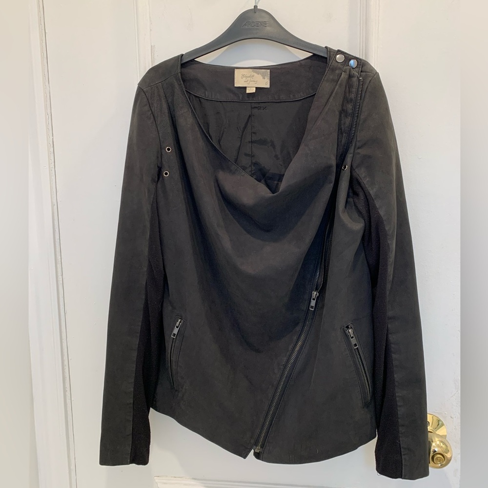 Elizabeth and James black leather jacket. Size 6